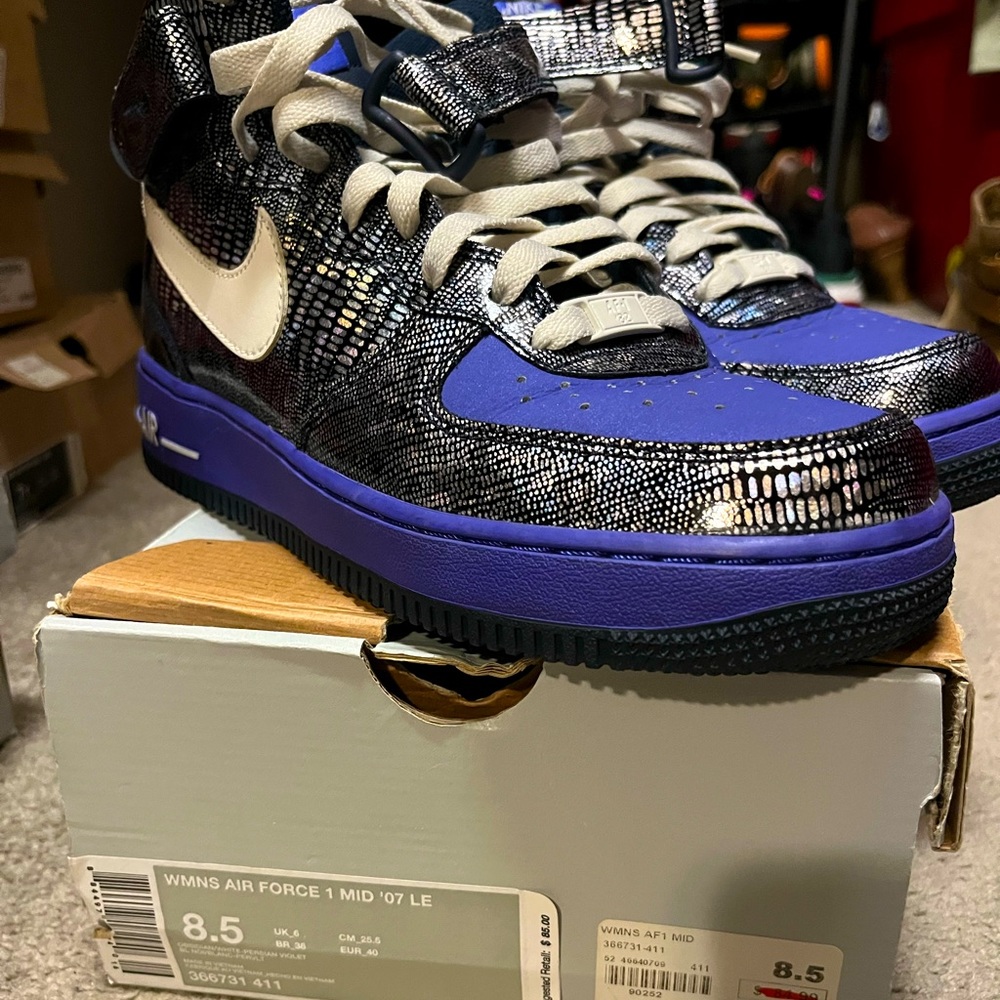 Sneaker